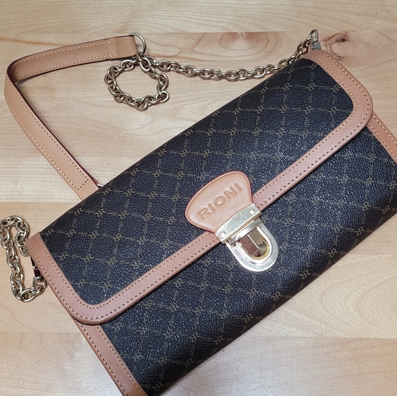 RR RIONI | Monogram Print Clutch - Picture 10 of 10